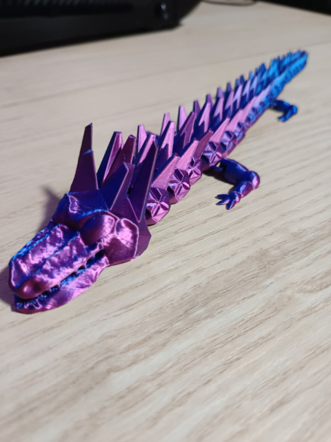 Figurka Smok Flexi z kolcami 3D Figurka Smok Flexi z kolcami 3D