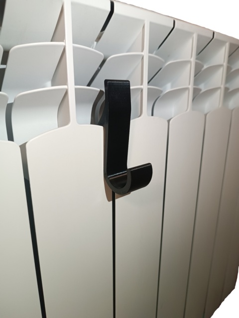 Wieszak Na Grzejnik Kaloryfer Łazienkowy Typu Drabinka Biały Czarny 4szt